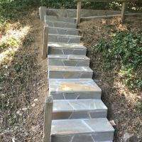 Variegated Flagstone Steps and Retaining Wall in Springfield, VA - Wright's Concrete