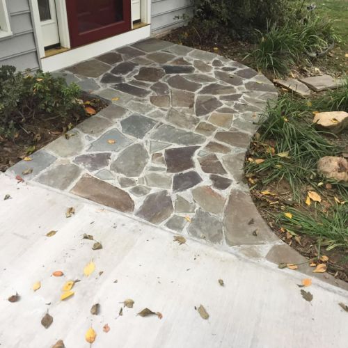 Concrete Drive with Drain, Pennsylvania Variegated Flagstone Entryway & Sidewalk in Annandale, Virginia - Wright's Concrete
