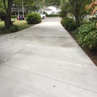 Concrete Drive with Drain, Pennsylvania Variegated Flagstone Entryway & Sidewalk in Annandale, Virginia - Wright's Concrete