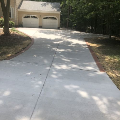 Concrete Driveway and Sidewalk with Brick Borders, Alexandria, Virginia - Wright's Concrete