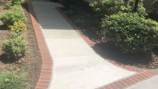 Concrete Driveway and Sidewalk with Brick Borders, Alexandria, Virginia - Wright's Concrete