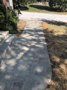 Pennsylvania Variegated Flagstone Stoop and Sidewalk in Lorton, Virginia - Wright's Concrete