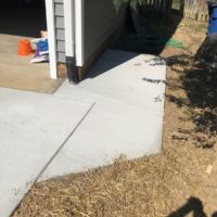 Pennsylvania Variegated Flagstone Stoop and Sidewalk in Lorton, Virginia - Wright's Concrete