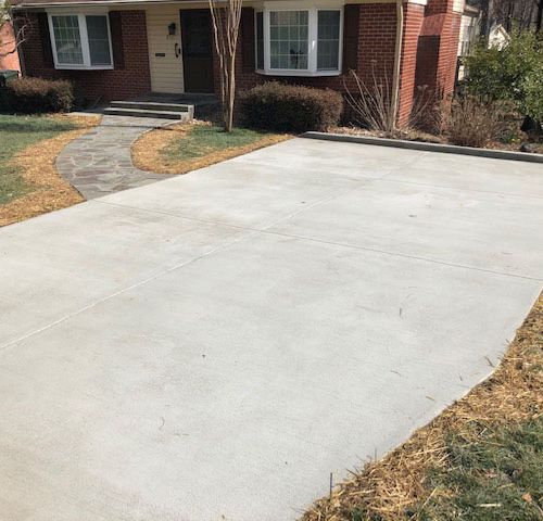 Driveway, Porch, Sidewalk in Springfield, Virginia from Wright's Concrete